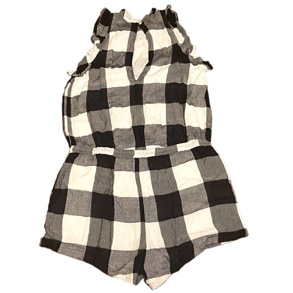 Cloth And Stone 📦 - Picture 4 of 8